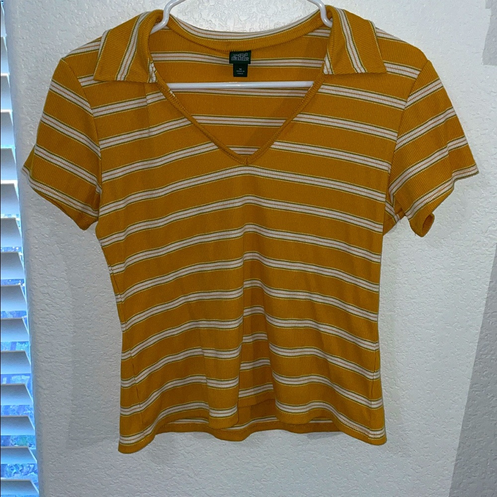 Women’s Collared Yellow top